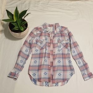 American Eagle Outfitters pink plaid vintage boyfriend flannel, size small